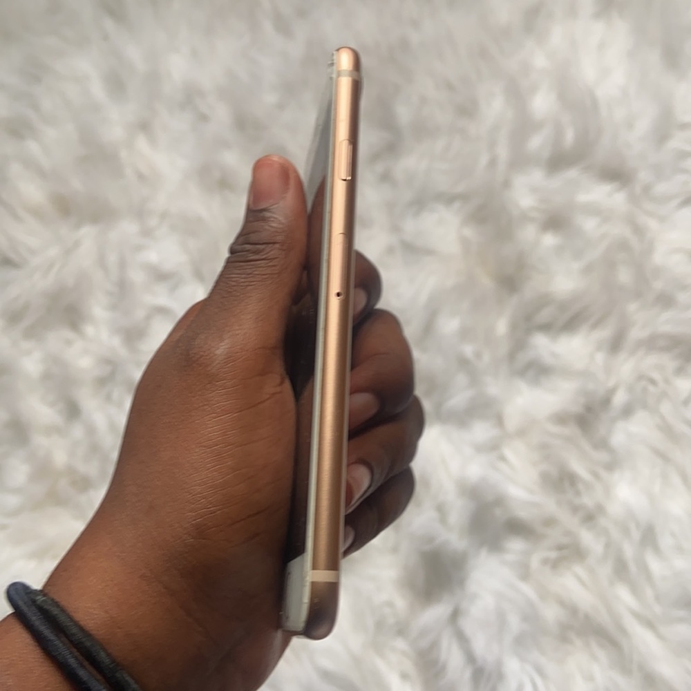 iPhone 6 - Picture 4 of 5